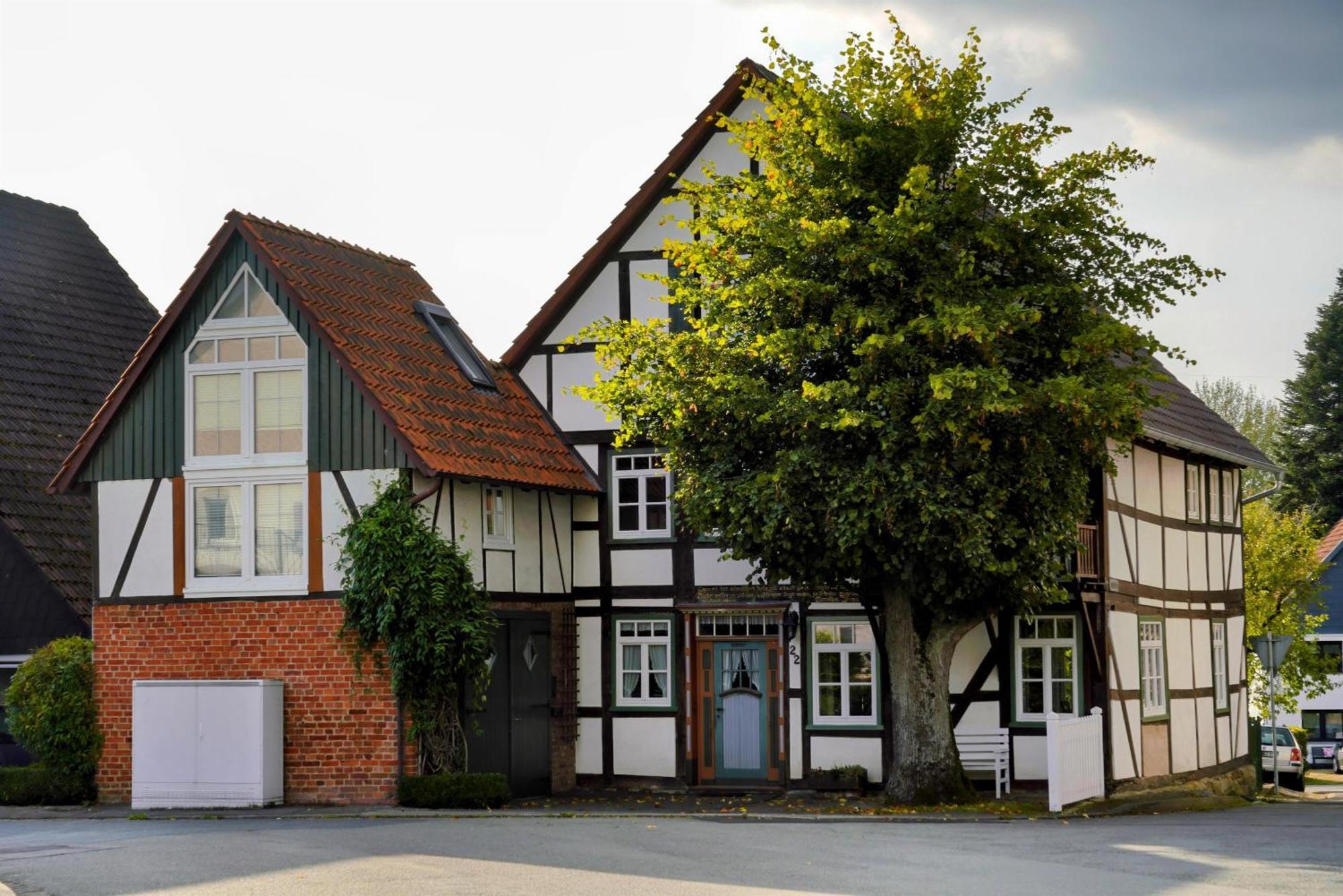 Ferienhaus Altes Wirtshaus Lugde Ngoại thất bức ảnh